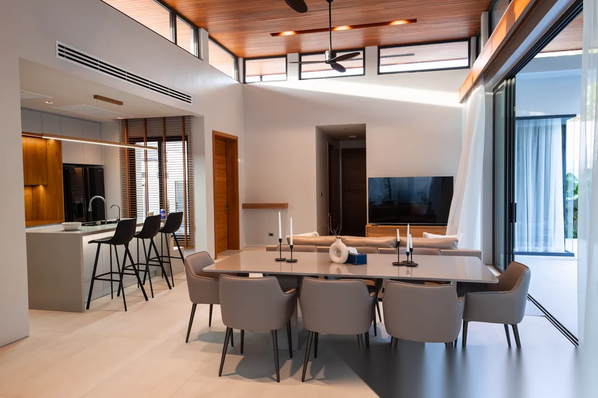4 Bedroom Villa for sale at Botanica Modern Loft complex · Si Sunthon · Garden View — photo 16