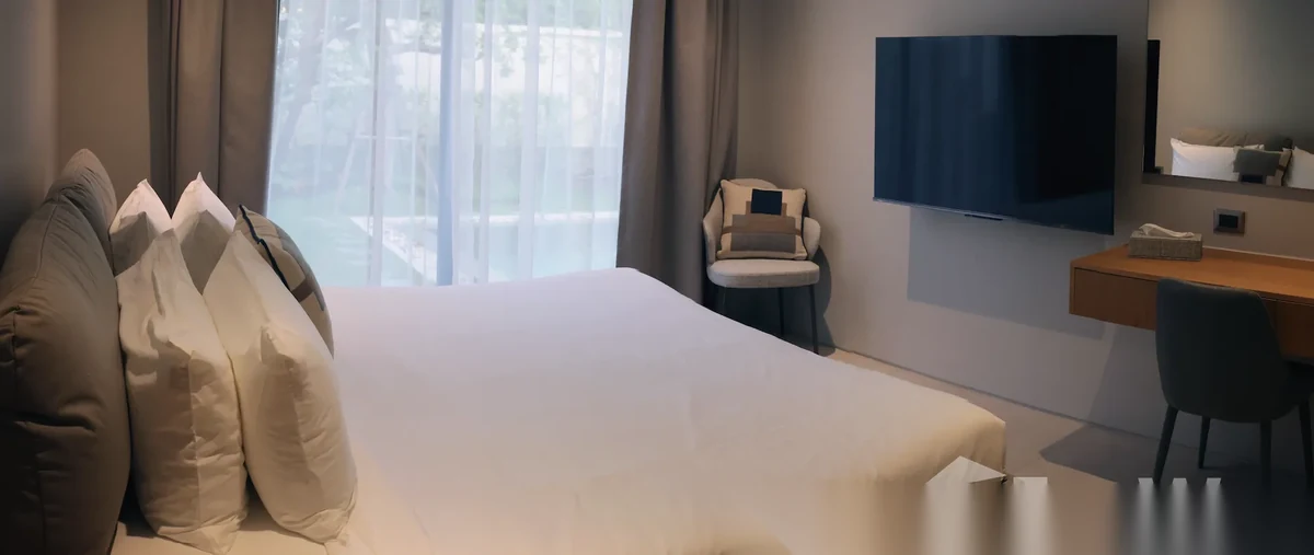 4 Bedroom Villa for sale at Botanica Modern Loft complex · Si Sunthon · Garden View — photo 30