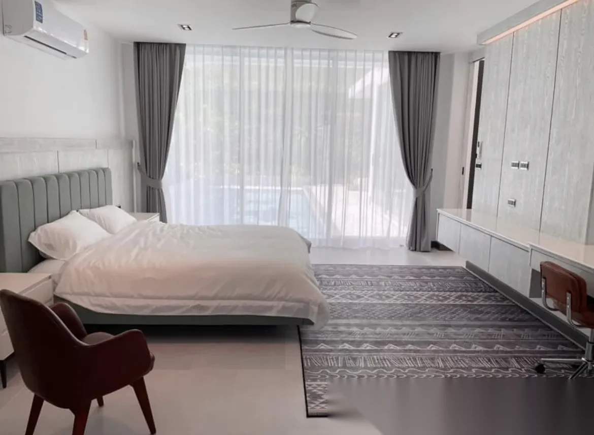 4 Bedroom Villa for sale at Grand View Residence complex · Choeng Thale — photo 9