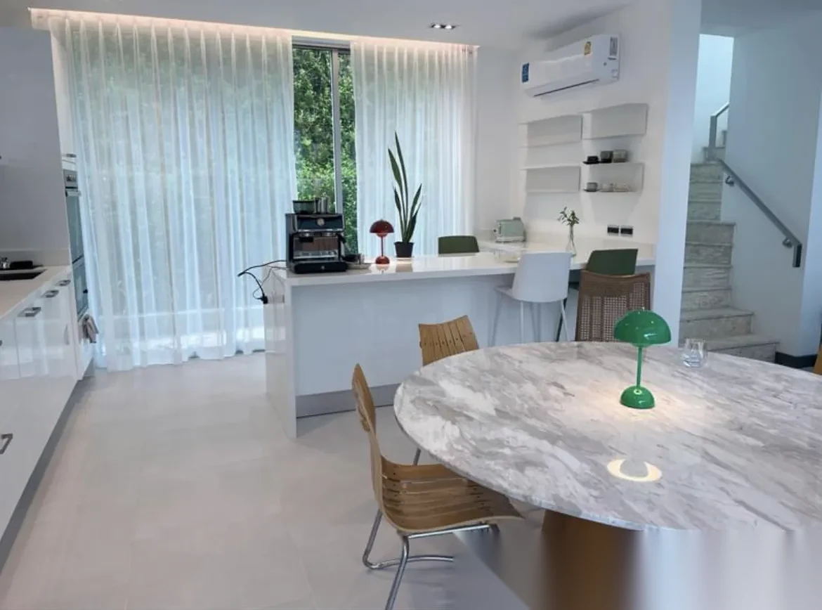 4 Bedroom Villa for sale at Grand View Residence complex · Choeng Thale — photo 12