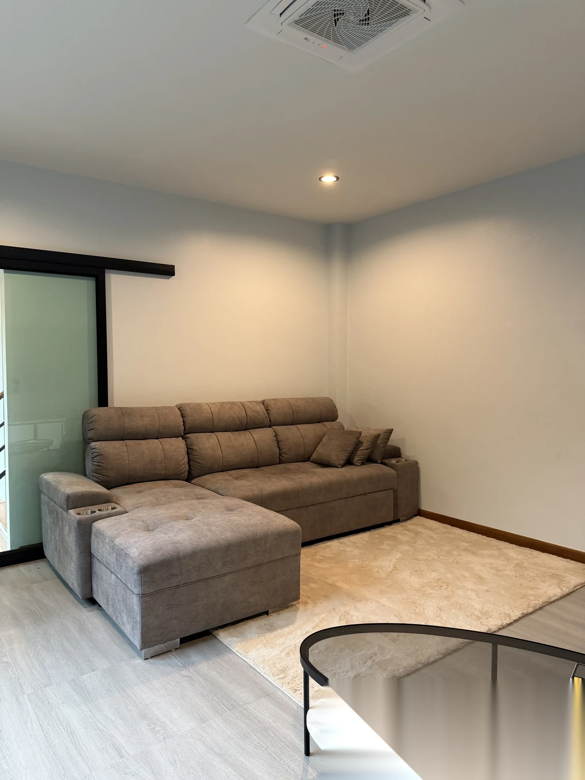 2 Bedroom Villa for rent · Thep Krasattri · Pool View — photo 11