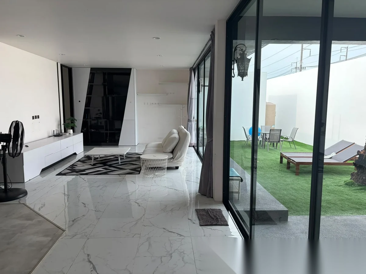 2 Bedroom House for rent · Wichit · Garden View — photo 4