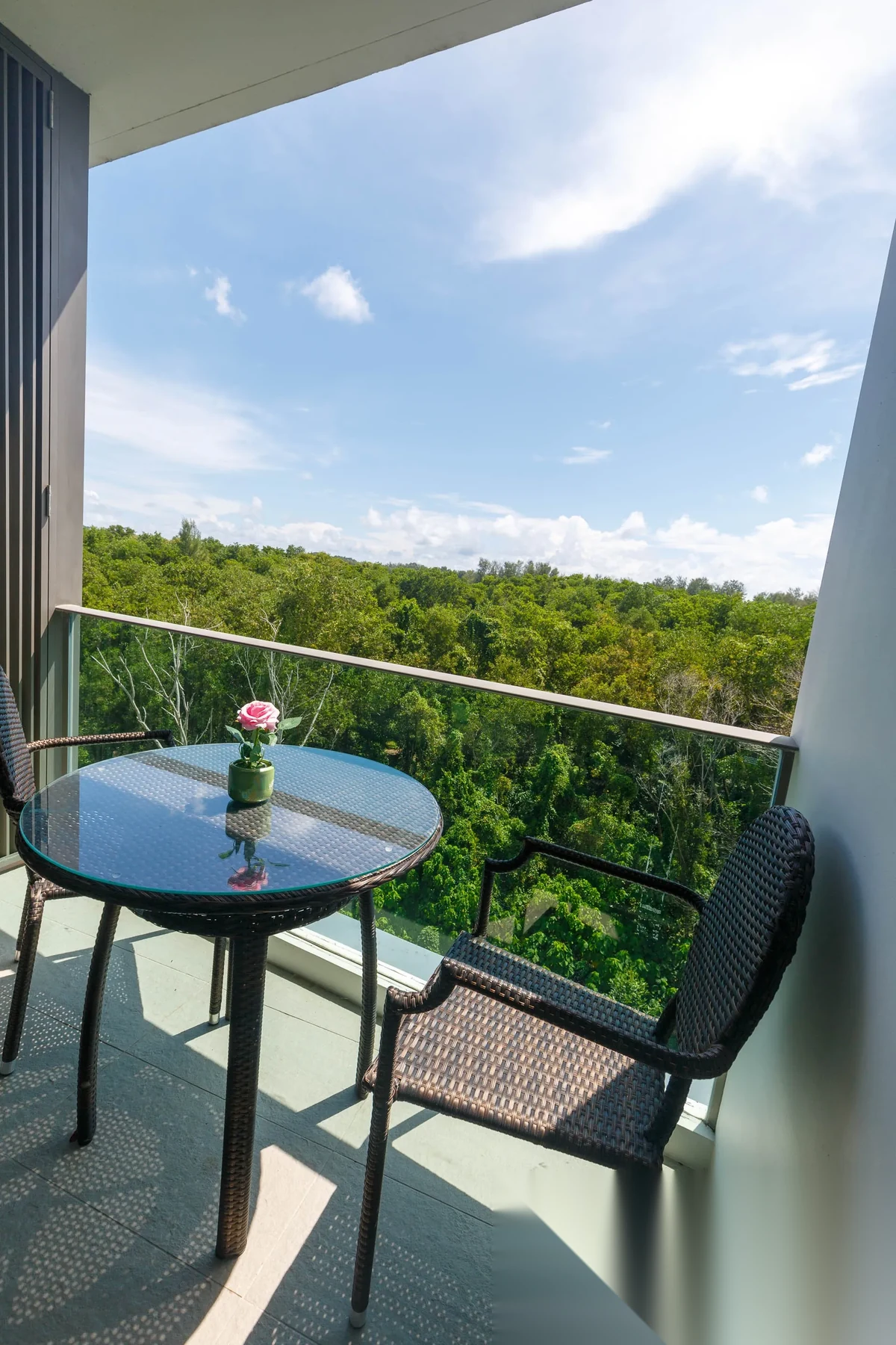 1 Bedroom Apartment for sale at Ocean Stone complex · Choeng Thale · Partial Sea View — photo 2