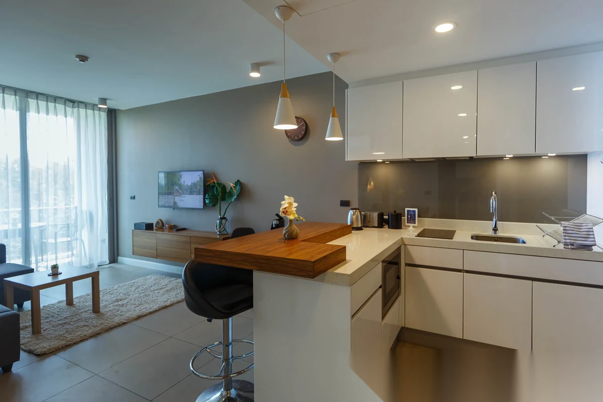 1 Bedroom Apartment for sale at Ocean Stone complex · Choeng Thale · Partial Sea View — photo 4