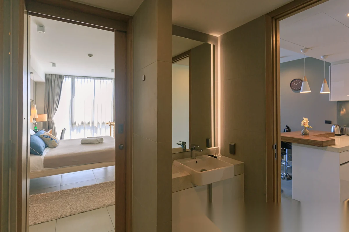1 Bedroom Apartment for sale at Ocean Stone complex · Choeng Thale · Partial Sea View — photo 11