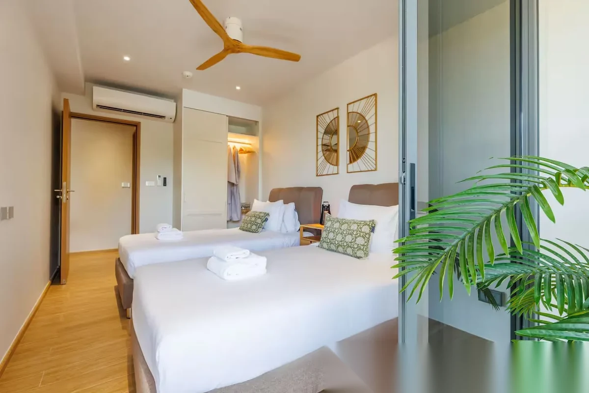2 Bedroom Apartment for sale at Laguna Beachside complex · Choeng Thale — photo 9