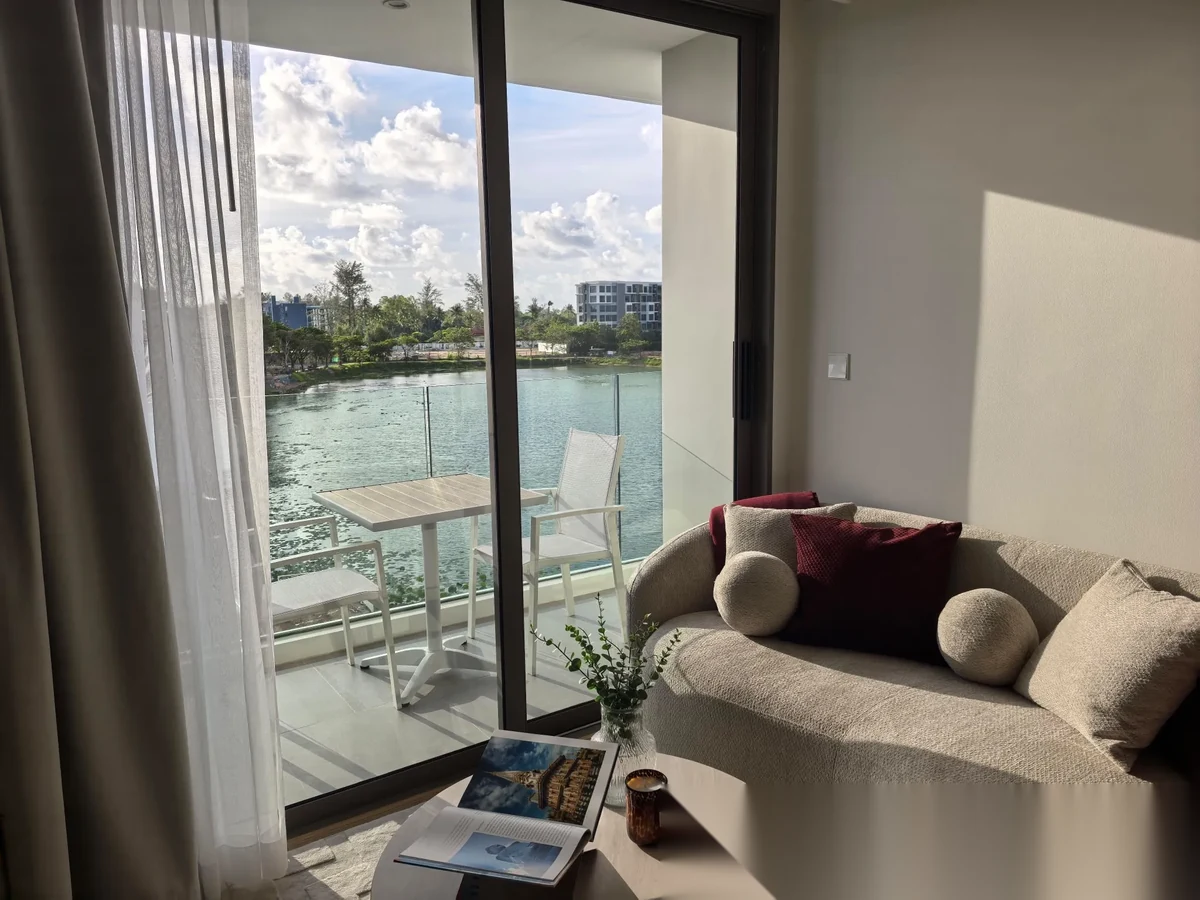 1 Bedroom Apartment for rent at The Aqua complex · Choeng Thale · Lake View — photo 6