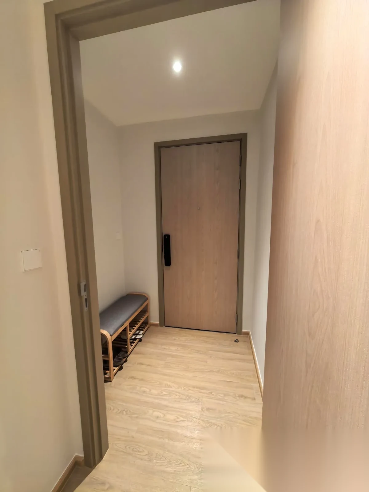 1 Bedroom Apartment for rent at The Aqua complex · Choeng Thale · Lake View — photo 10