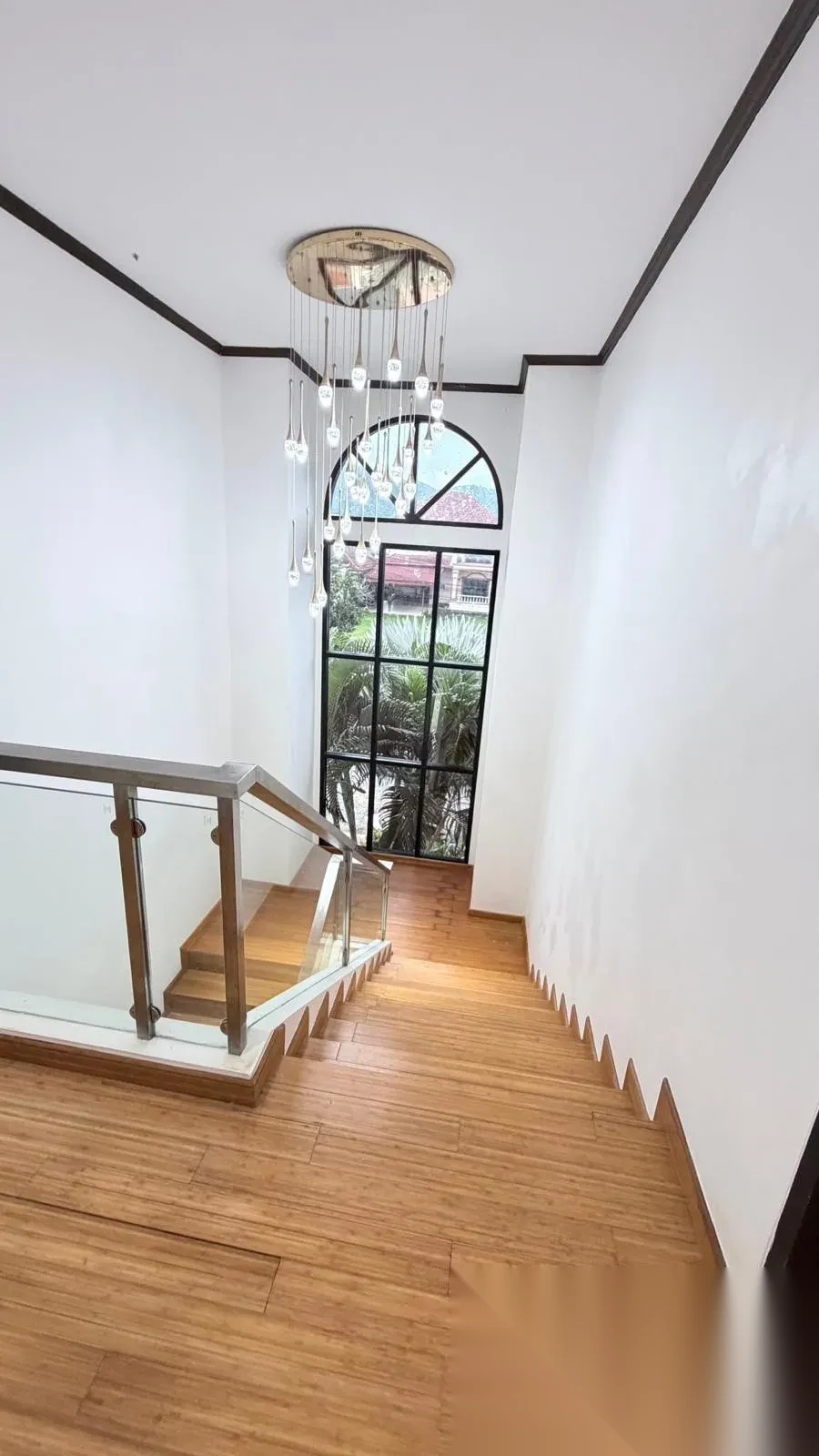 10 Bedroom Villa for sale — photo 25