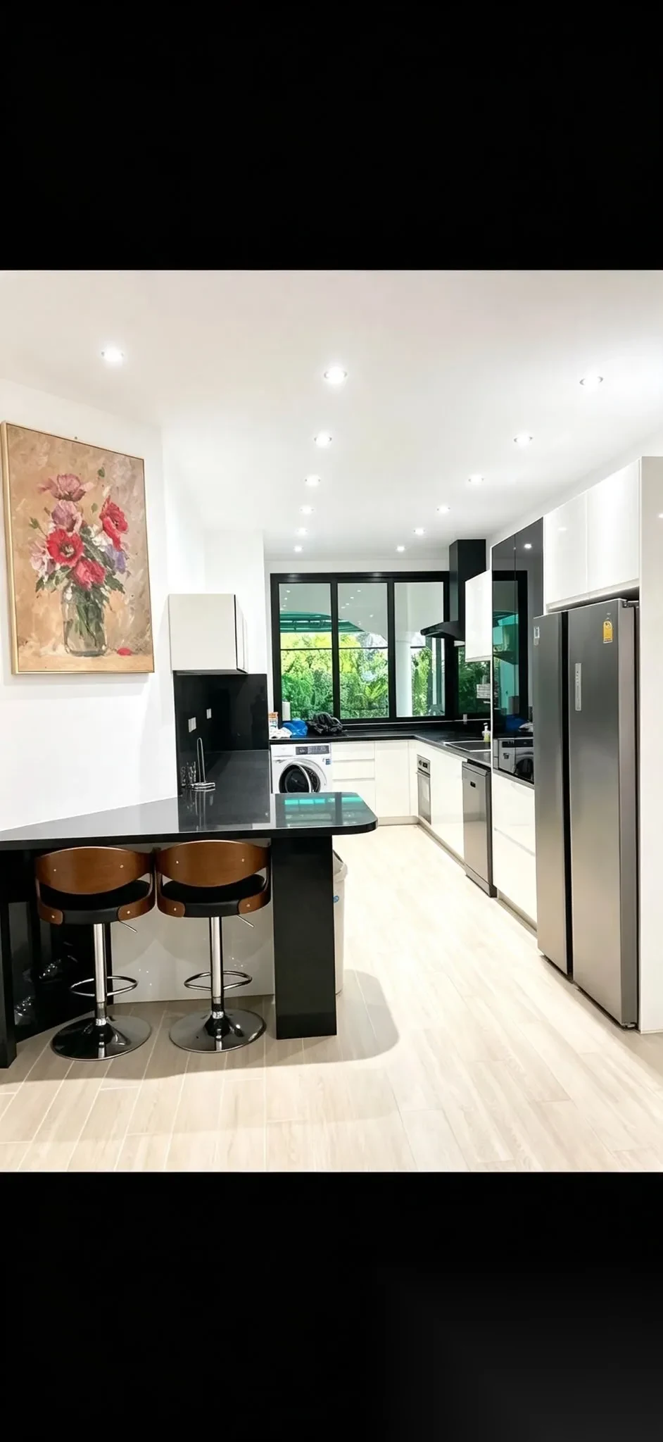 10 Bedroom Villa for sale — photo 30
