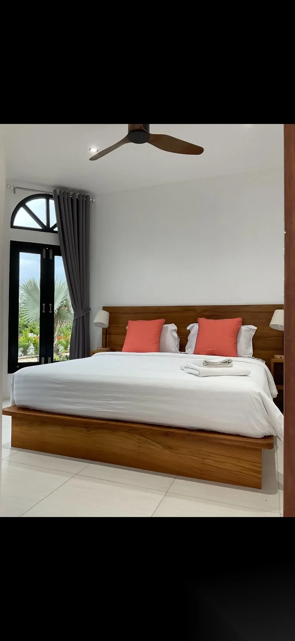 10 Bedroom Villa for sale — photo 31