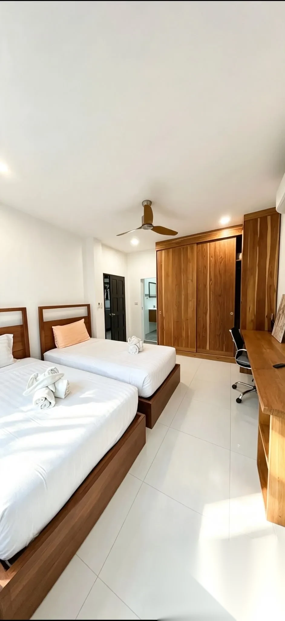 10 Bedroom Villa for sale — photo 36