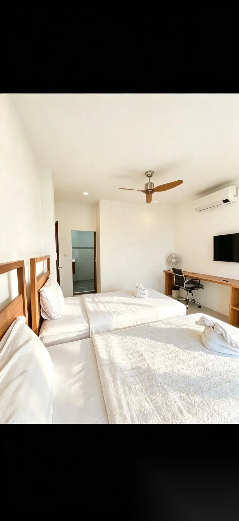 10 Bedroom Villa for sale — photo 37