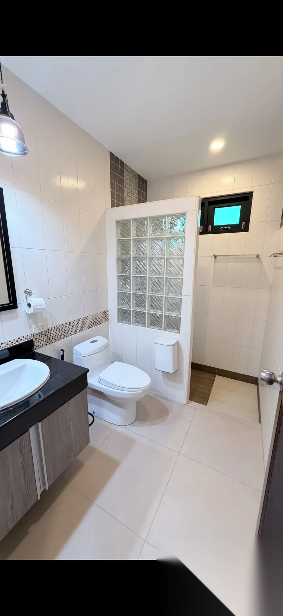 10 Bedroom Villa for sale — photo 44