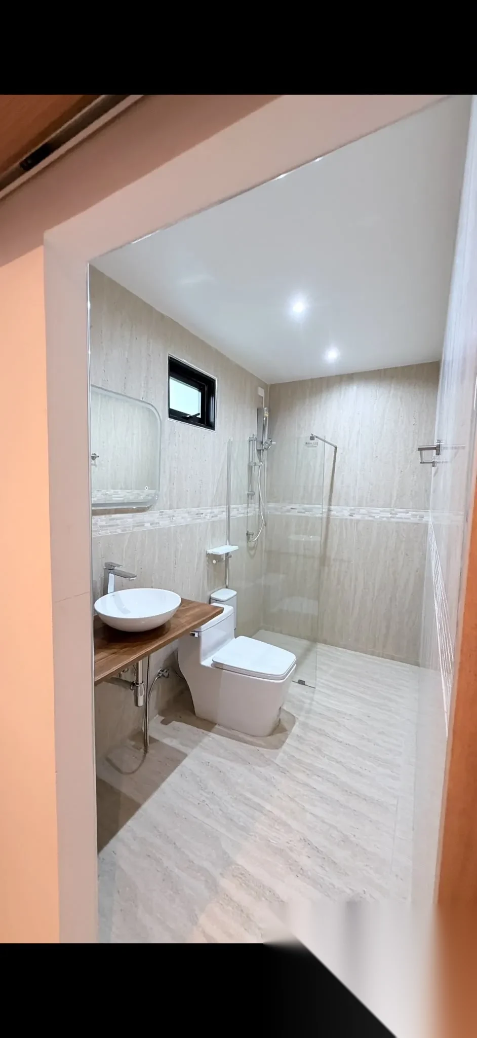 10 Bedroom Villa for sale — photo 47