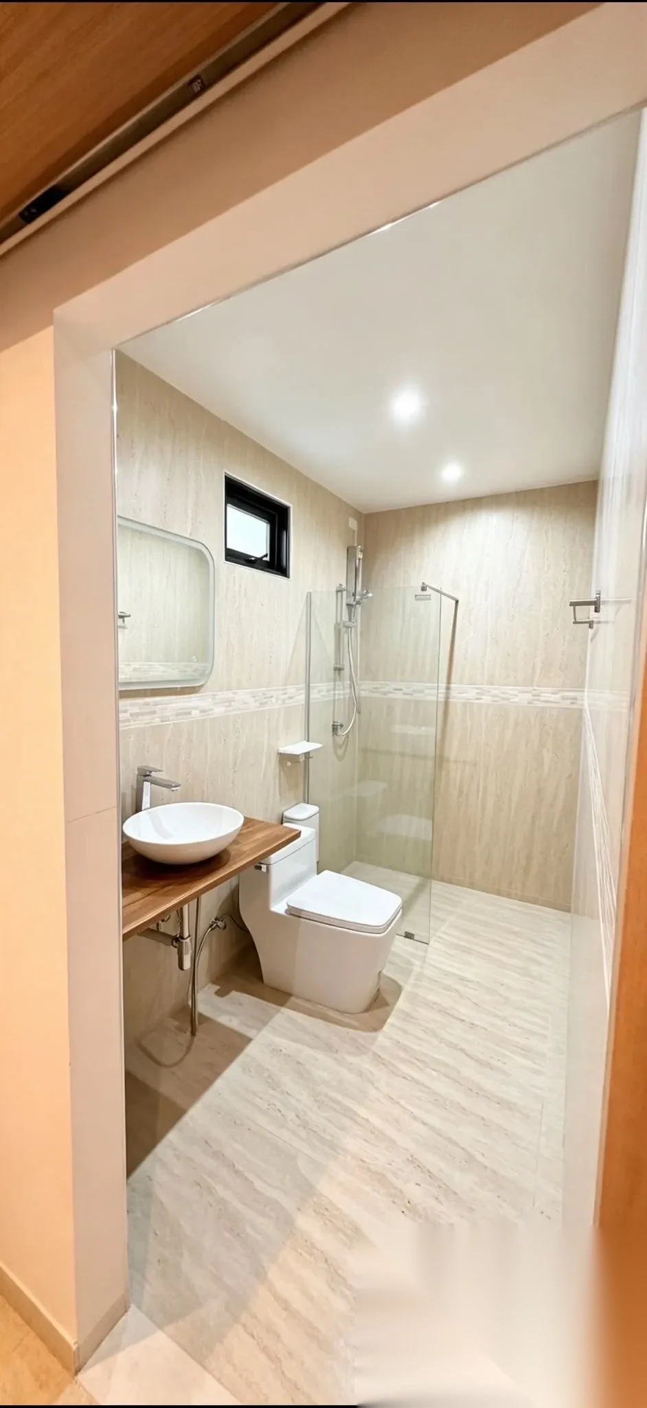 10 Bedroom Villa for sale — photo 52