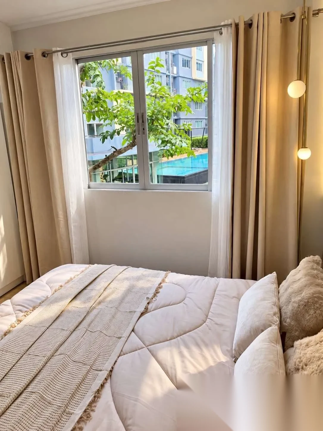 1 Bedroom Apartment for sale at D Condo Kathu complex · Kathu · Pool View — photo 2