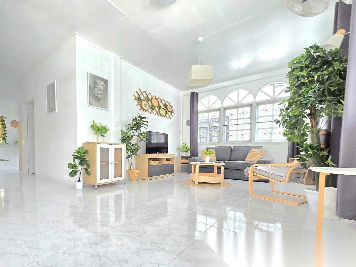 2 Bedroom House for rent at 83/2 PATONG BEACH HOUSE complex · Patong · Garden View — photo 6