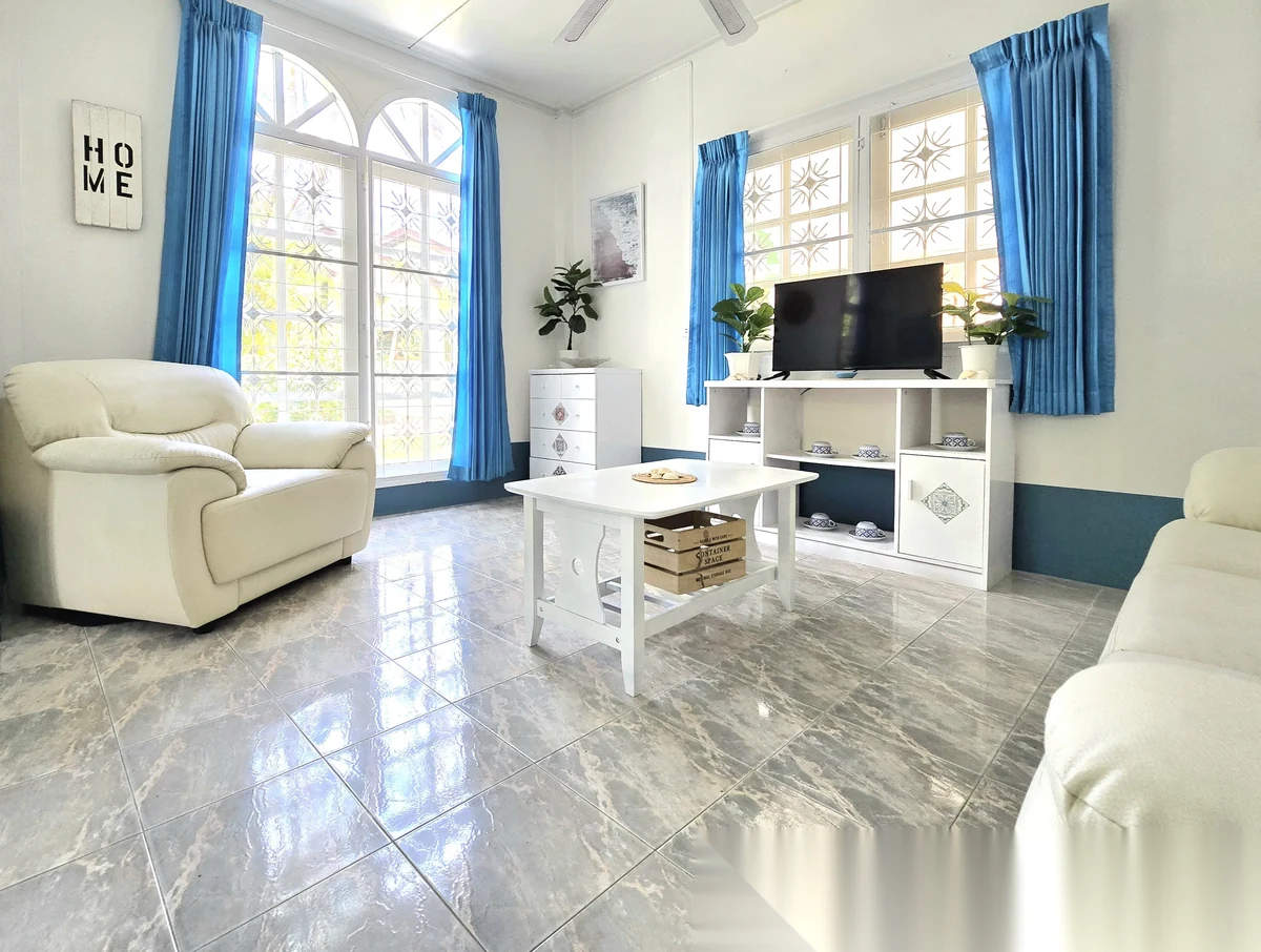 2 Bedroom House for rent at 83/9 PATONG BEACH HOUSE complex · Patong · Garden View — photo 9