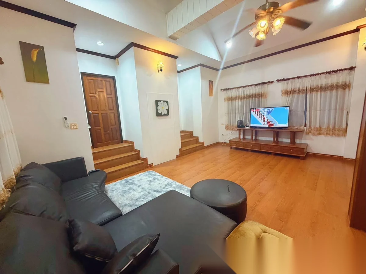 3 Bedroom House for rent at Baan Maneekram-Jomthong Thani complex · Wichit — photo 7