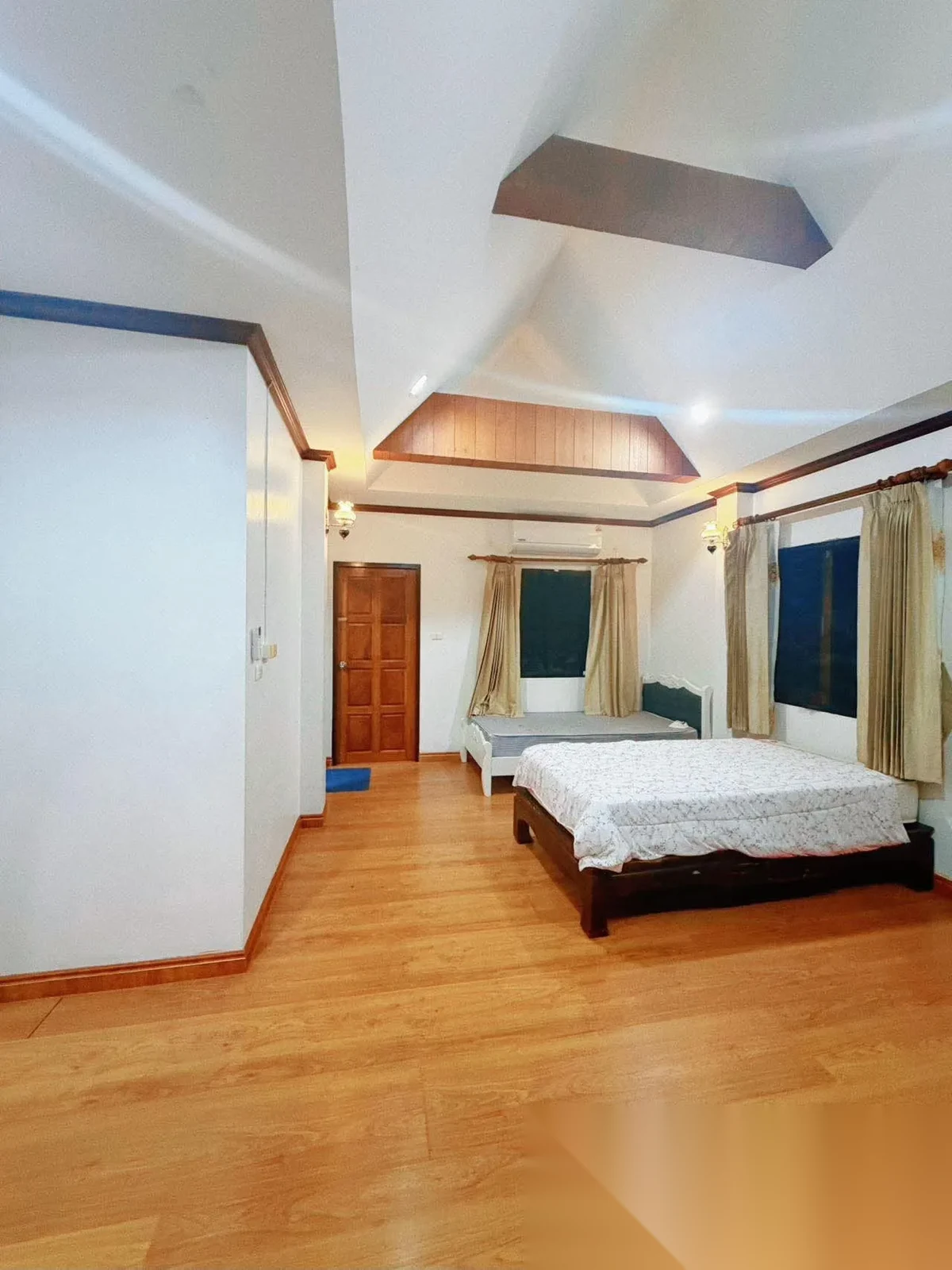 3 Bedroom House for rent at Baan Maneekram-Jomthong Thani complex · Wichit — photo 9