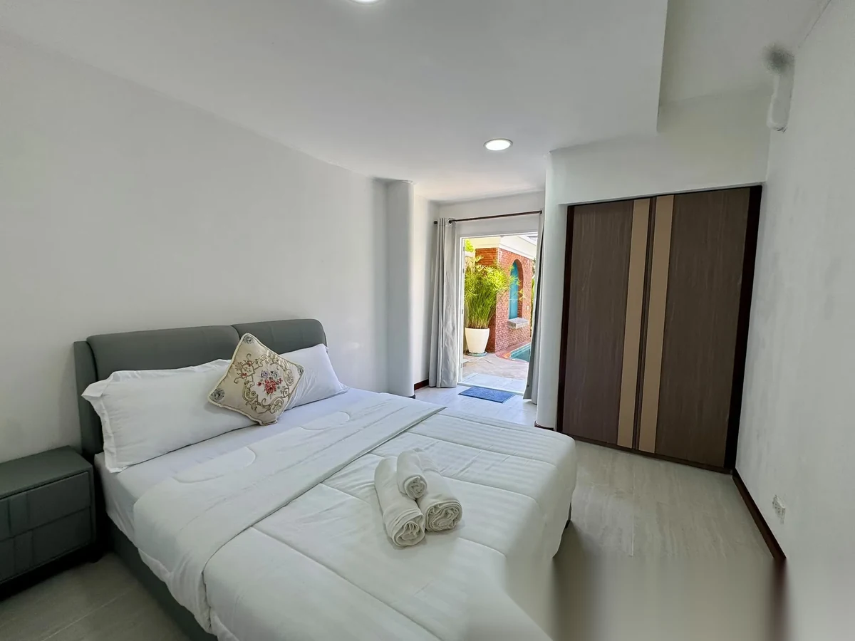 4 Bedroom Villa for sale at Ocean Palms Villa Bangtao complex · Choeng Thale · Pool View — photo 32