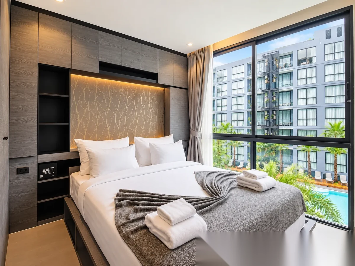 1 Bedroom Apartment for sale at CITYGATE complex · Kamala · Pool View