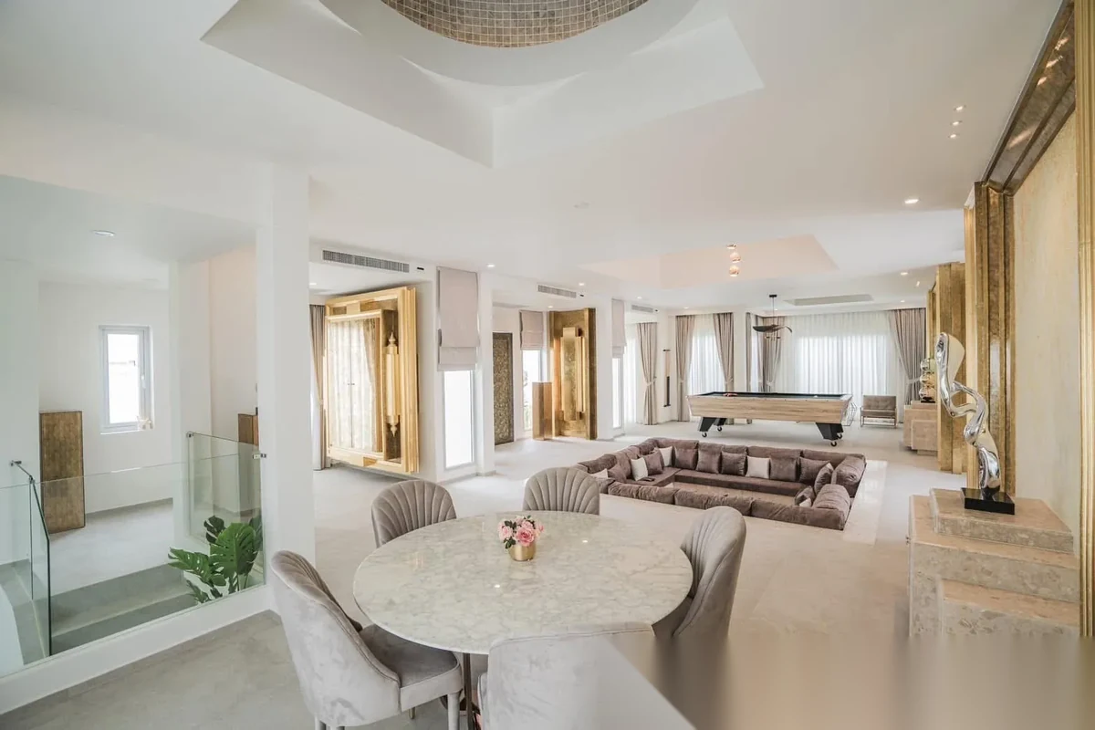 5 Bedroom Villa for sale at Ivory Villas Phase 2 complex · Rawai · Pool Access — photo 7