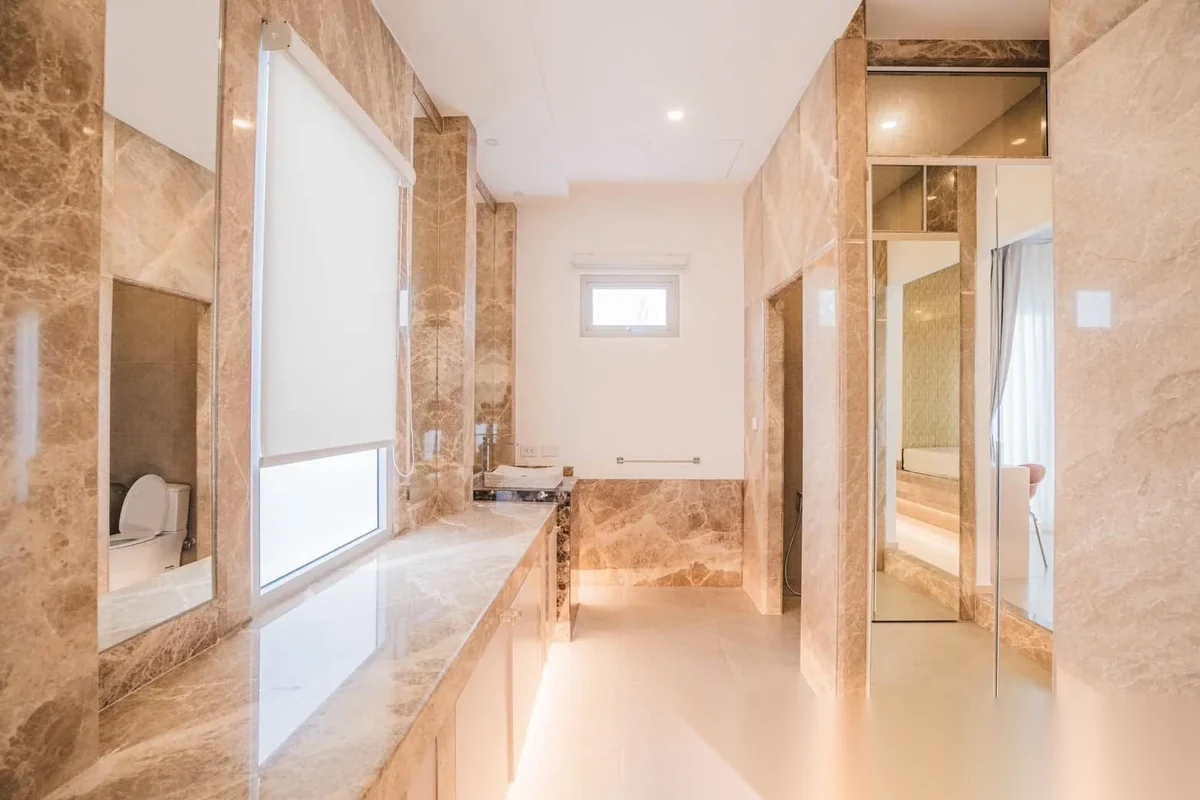 5 Bedroom Villa for sale at Ivory Villas Phase 2 complex · Rawai · Pool Access — photo 17