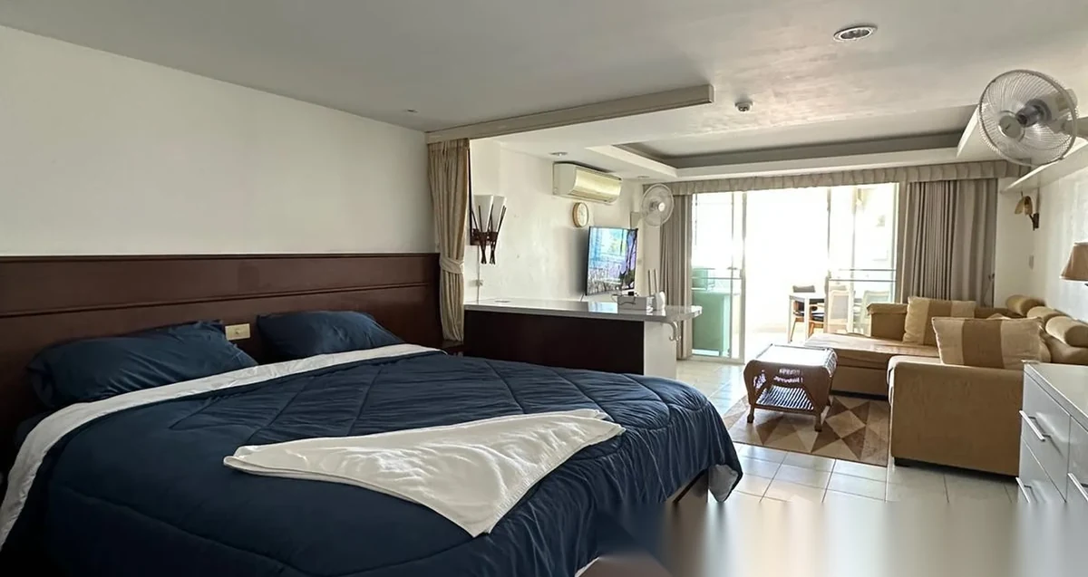 1 Bedroom Apartment for rent at Phuket Palace complex · Patong · Sea View