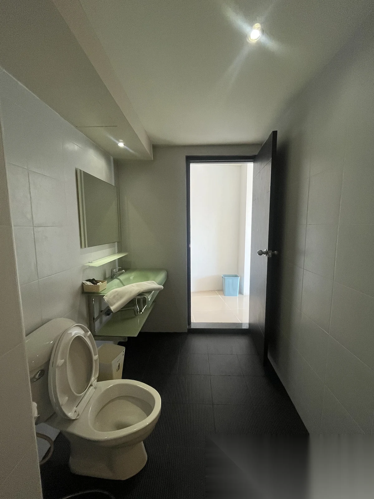 Апартаменты 1BR в ЖК Bayshore Oceanview Condominium · Патонг · Выход к бассейну — фото 9