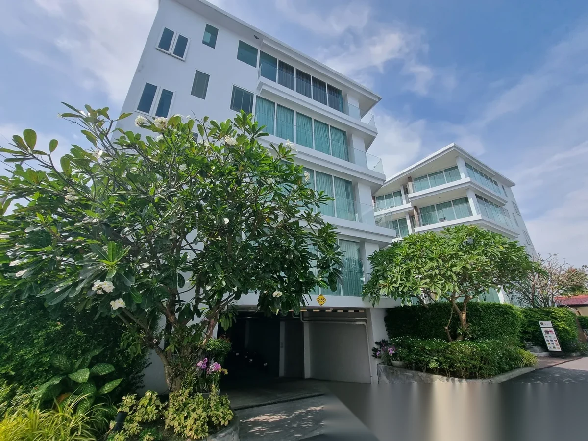 Апартаменты 1BR в ЖК The Beachfront · Раваи · Частичный вид на море — фото 16