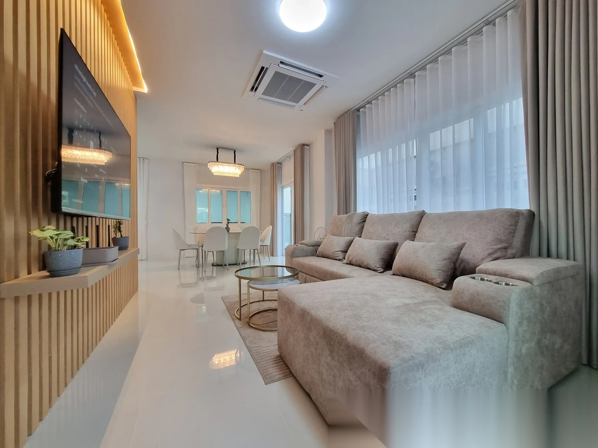 4 Bedroom House for rent at Mana Kathu Lake complex · Kathu — photo 4