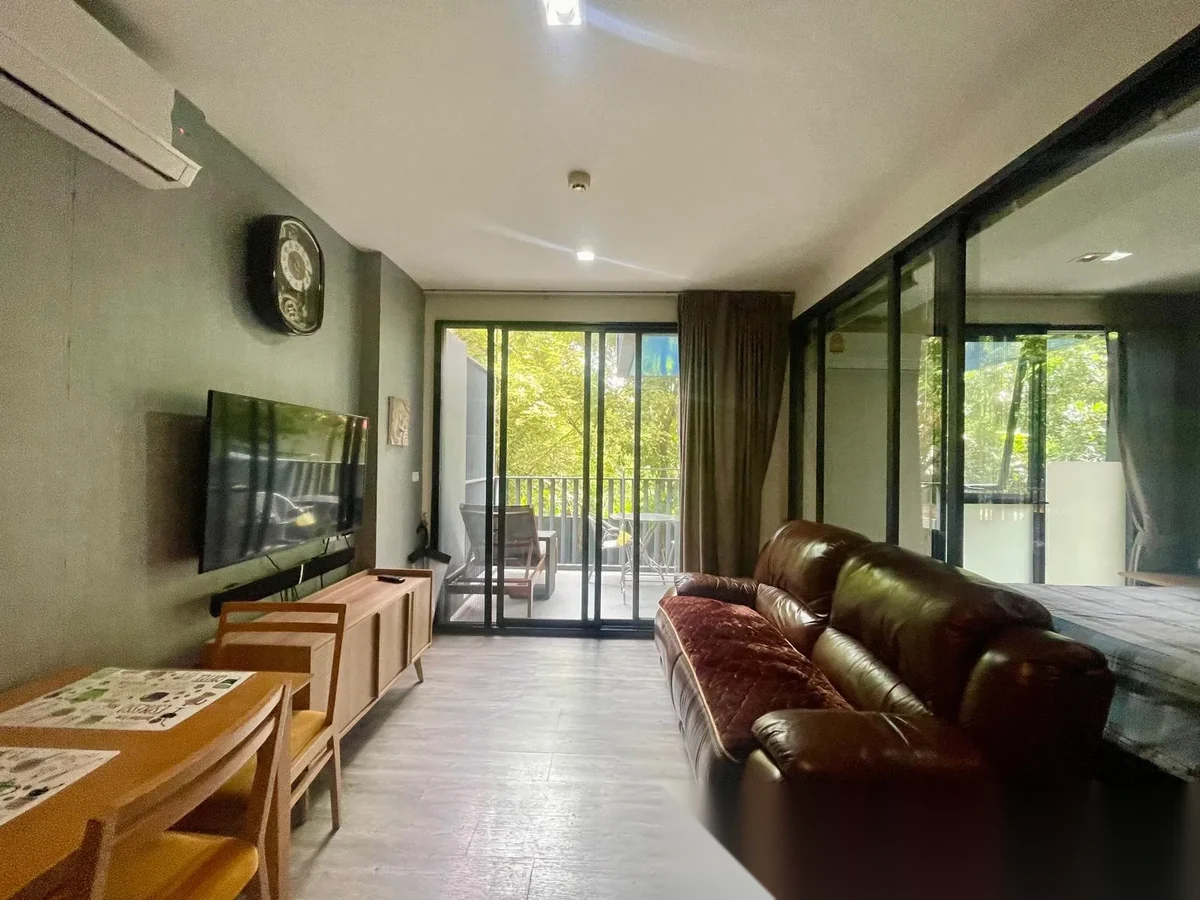 1 Bedroom Apartment for rent at The Deck Patong complex · Patong — photo 4