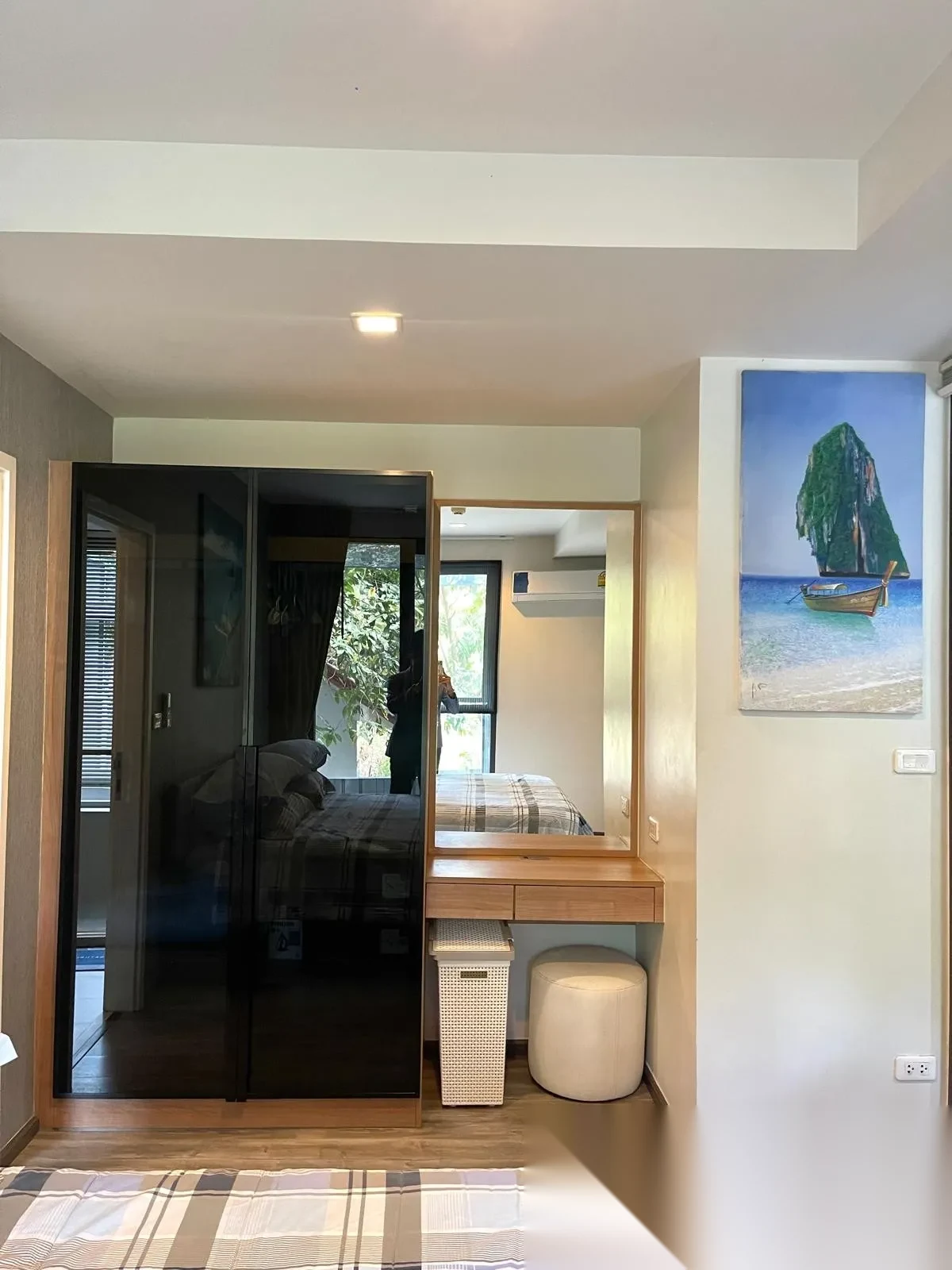 1 Bedroom Apartment for rent at The Deck Patong complex · Patong — photo 8