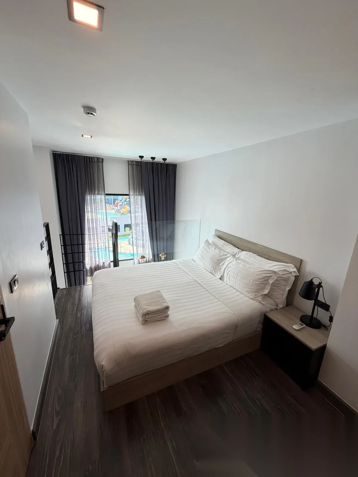 1 Bedroom Penthouse for sale at Utopia Loft complex · Rawai · Pool View — photo 11