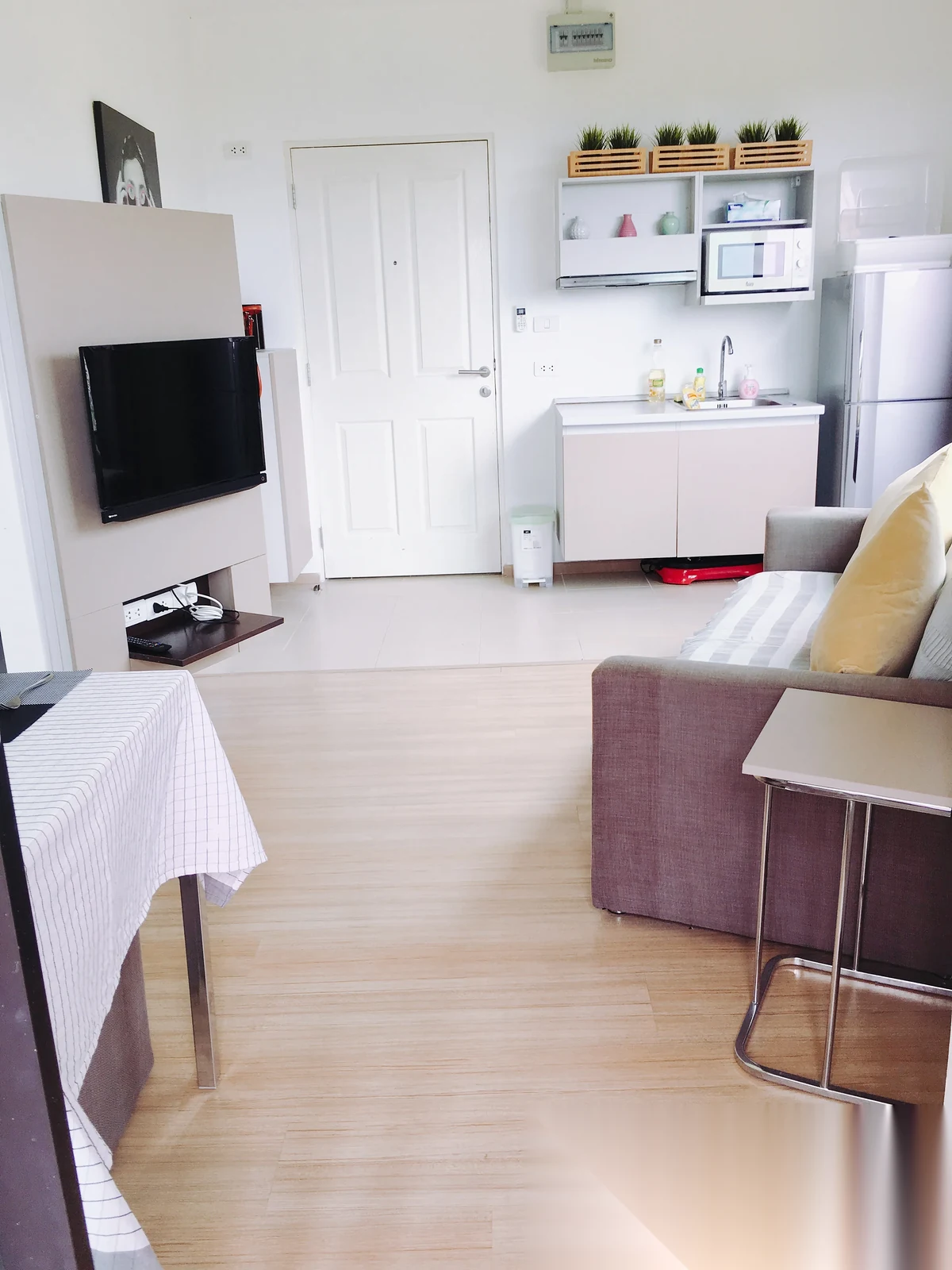 2 Bedroom Apartment for sale at Zcape I complex · Choeng Thale · Pool Access — photo 9