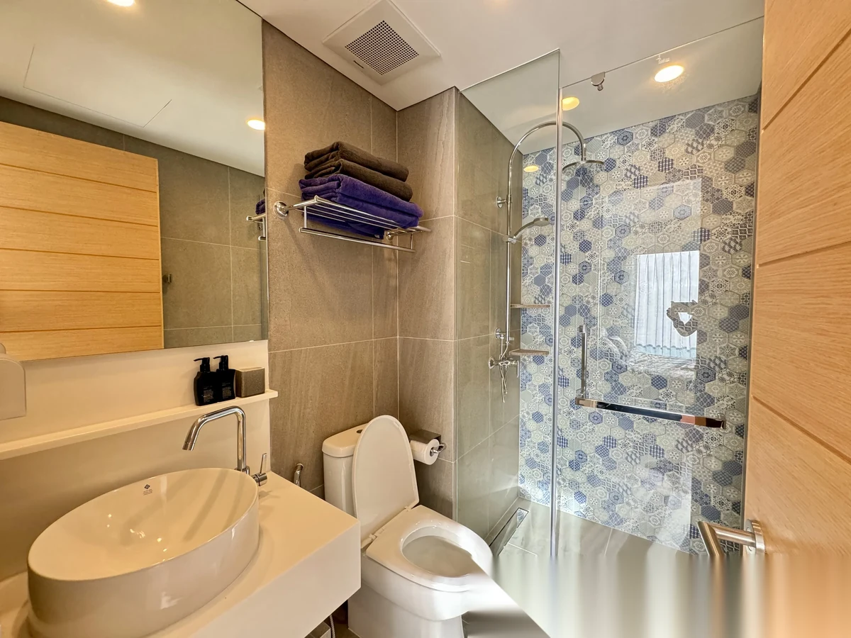 1 Bedroom Apartment for rent at Laguna Lakeside complex · Choeng Thale · Garden View — photo 8