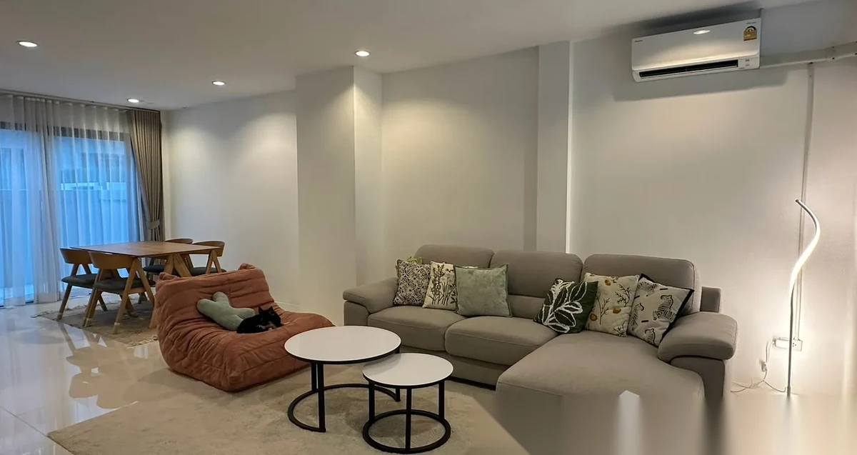 3 Bedroom Townhouse for sale at East Bangtao Ville complex · Thep Krasattri
