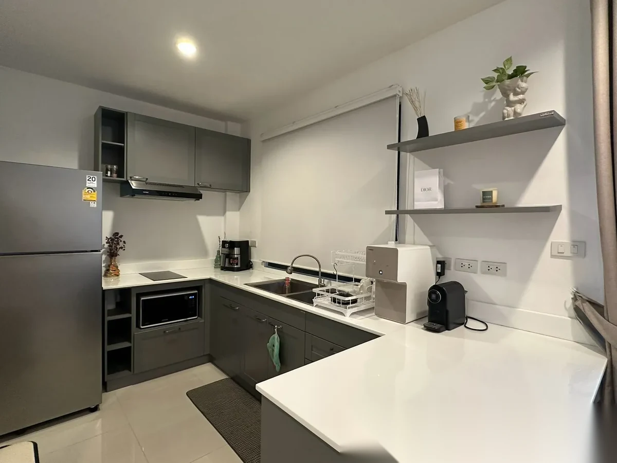 3 Bedroom Townhouse for sale at East Bangtao Ville complex · Thep Krasattri — photo 9