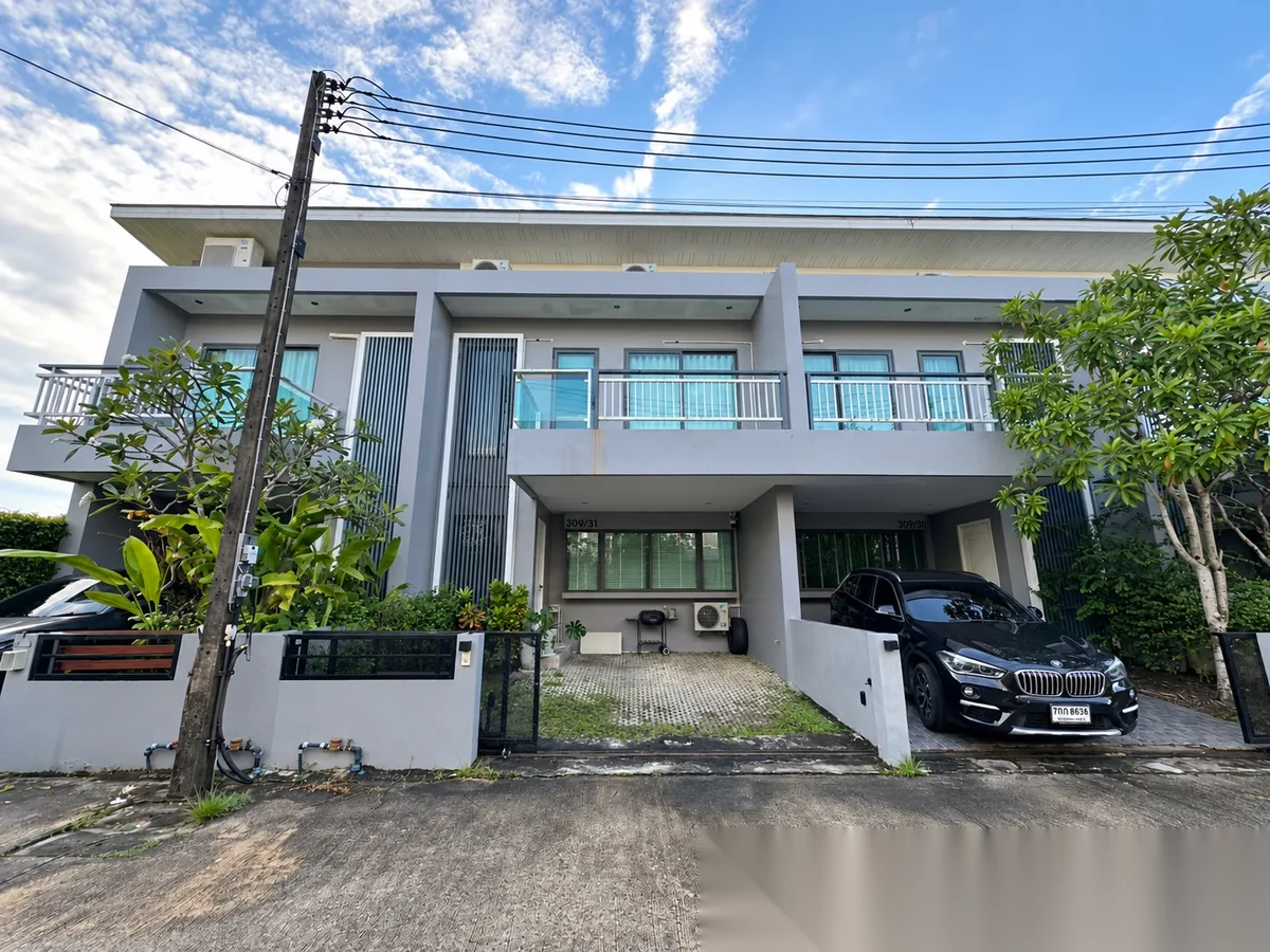 3 Bedroom Townhouse for sale at East Bangtao Ville complex · Thep Krasattri — photo 17