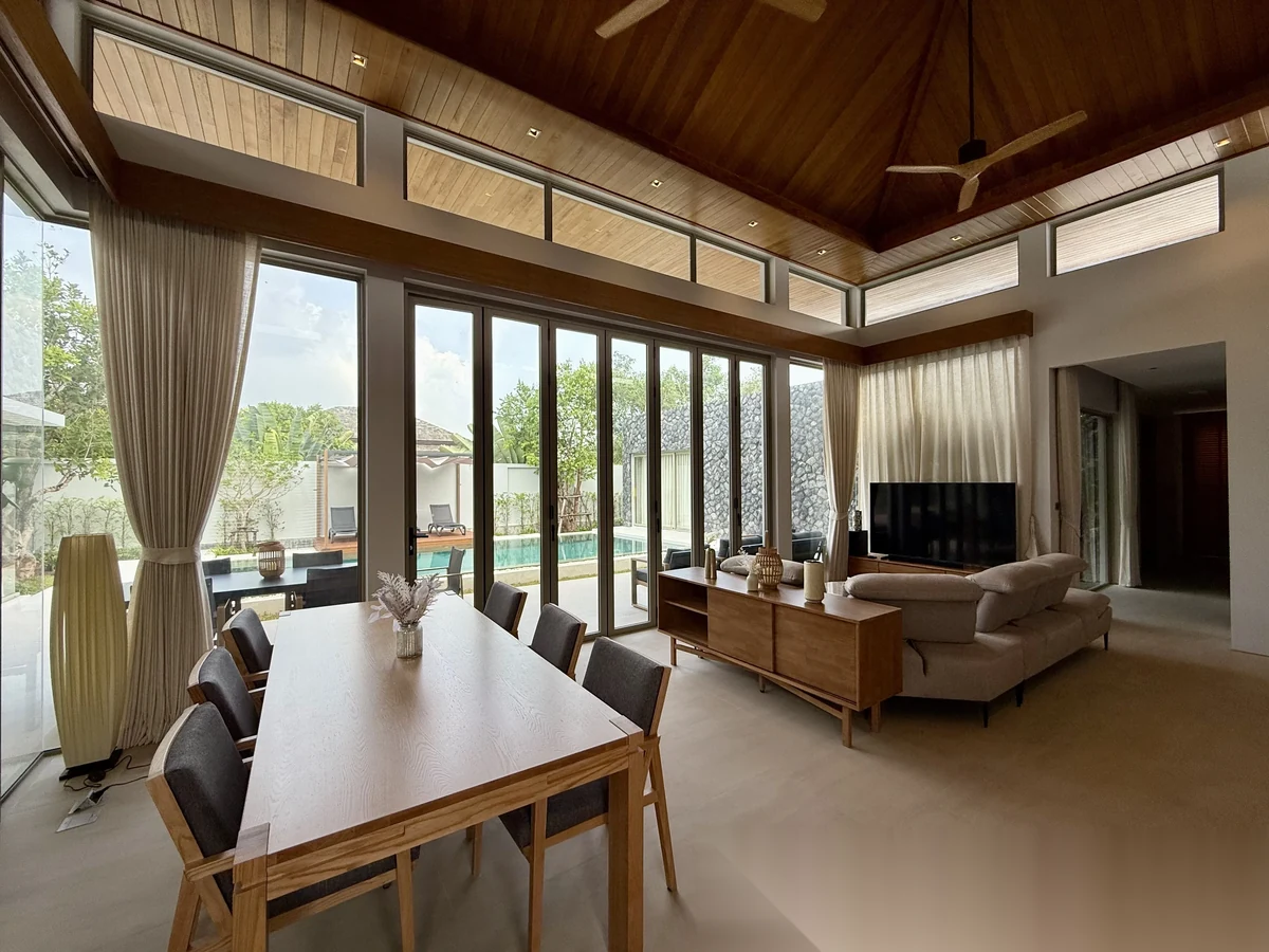 4 Bedroom Villa for rent at Botanica Foresta complex · Thep Krasattri · Pool View — photo 10