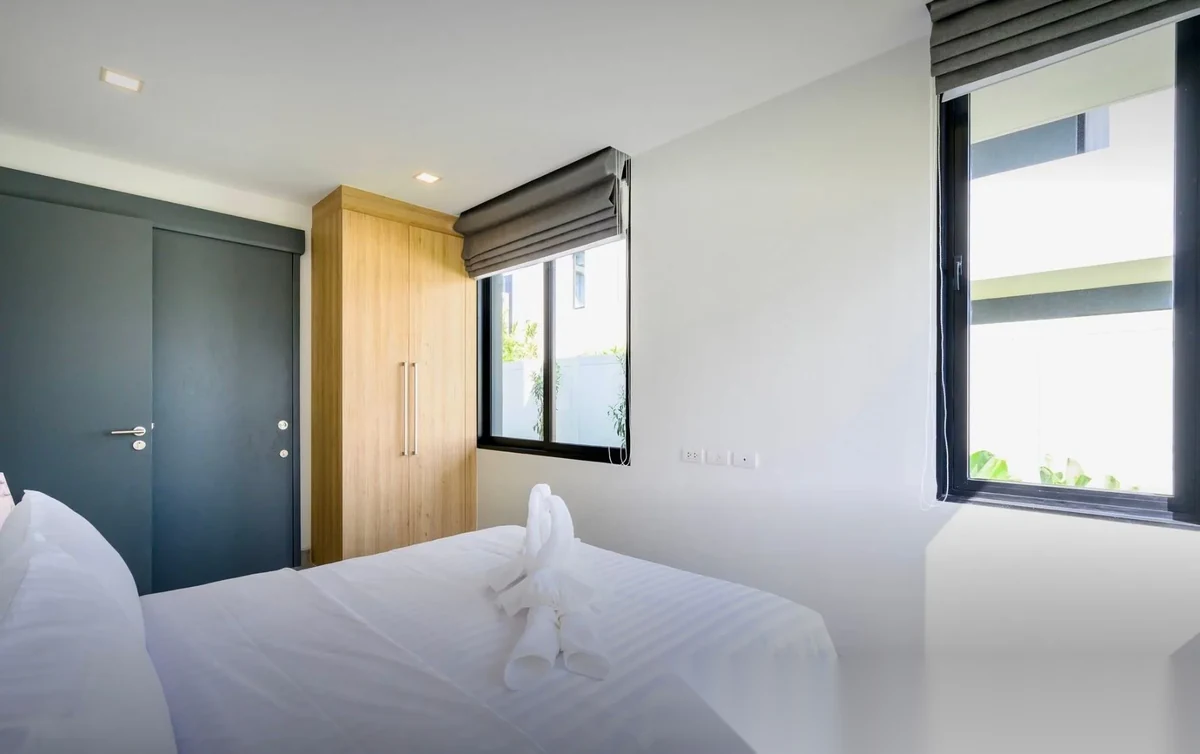 5 Bedroom Villa for rent at Laguna Park 2 complex · Choeng Thale · Pool View — photo 10