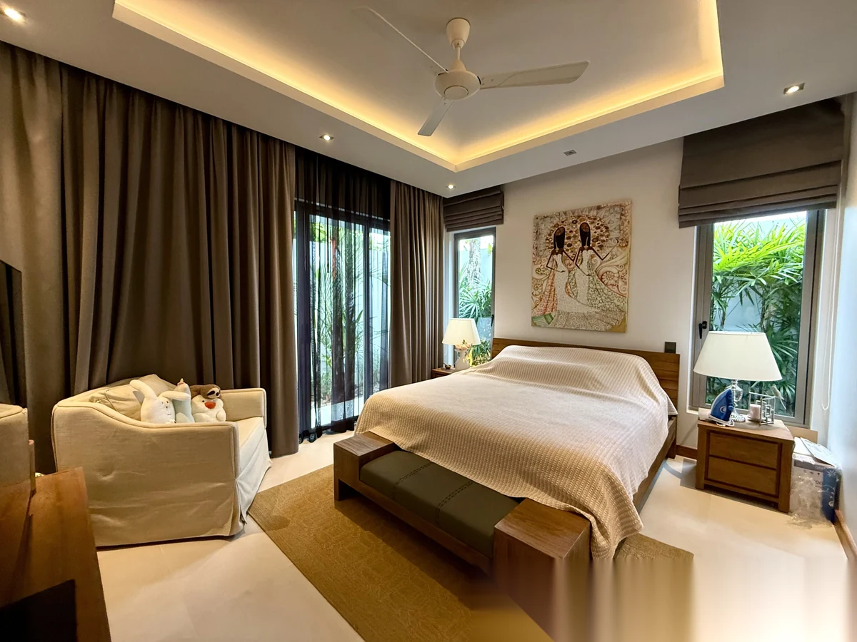 2 Bedroom Villa for rent at Anchan Hills complex · Si Sunthon · Pool View — photo 4