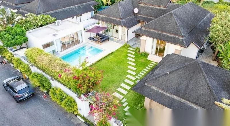 5 Bedroom Villa for rent at Tanode Estate complex · Choeng Thale · Pool Access — photo 2