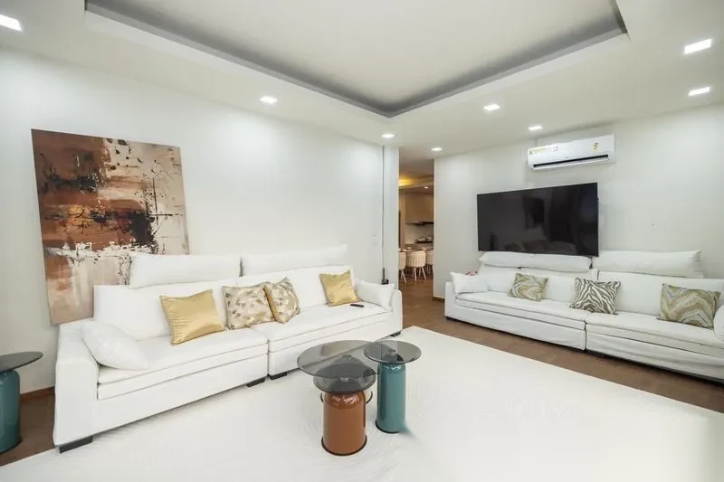 5 Bedroom Villa for rent at Tanode Estate complex · Choeng Thale · Pool Access — photo 10