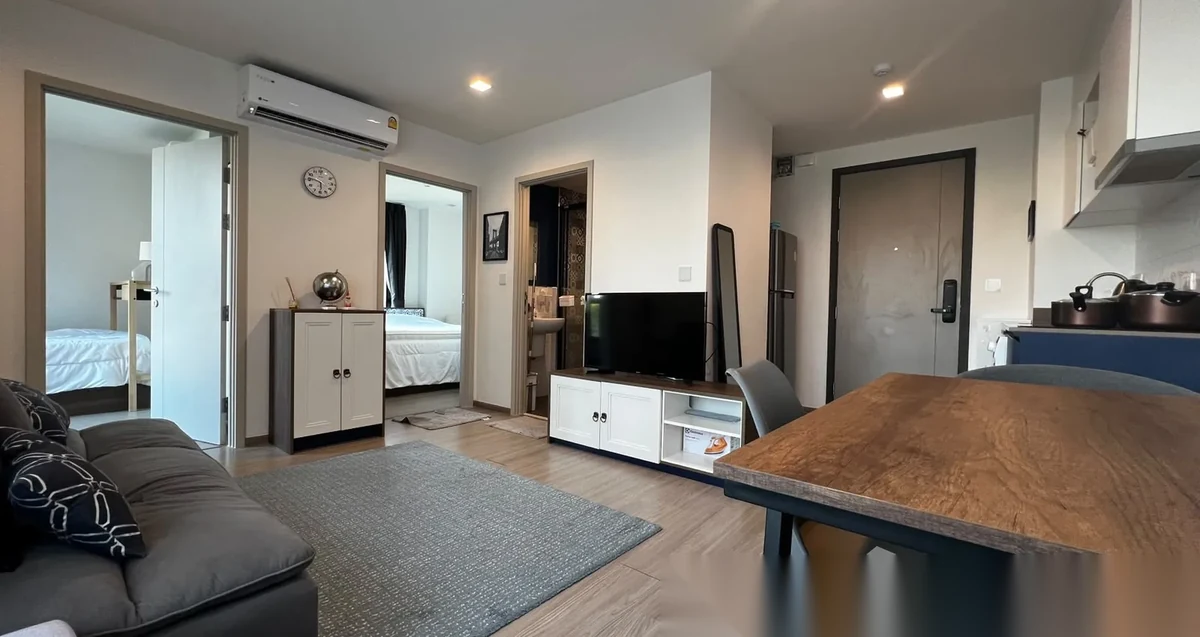 Апартаменты 2BR в ЖК THE BASE Central Phuket · Вичит · Вид на бассейн