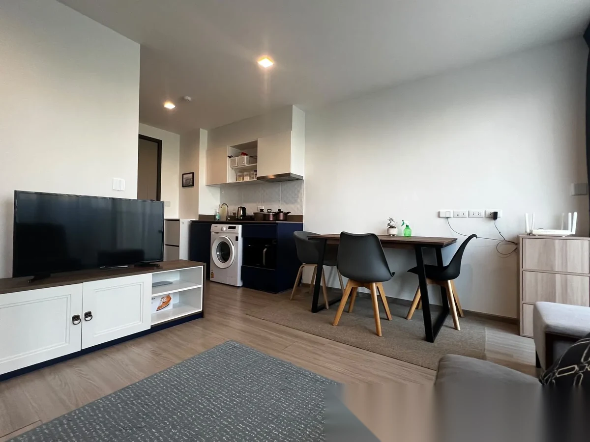 Апартаменты 2BR в ЖК THE BASE Central Phuket · Вичит · Вид на бассейн — фото 2