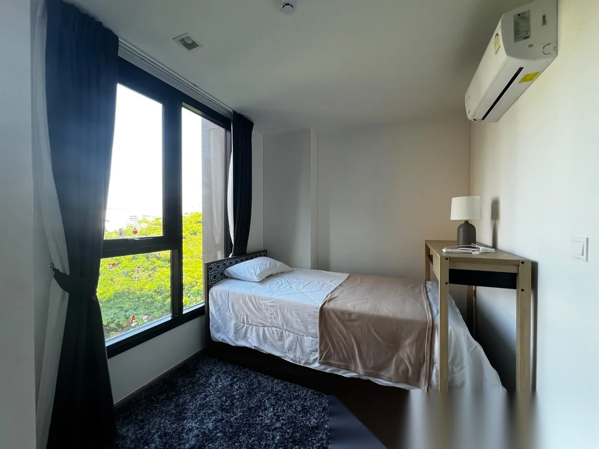 Апартаменты 2BR в ЖК THE BASE Central Phuket · Вичит · Вид на бассейн — фото 9
