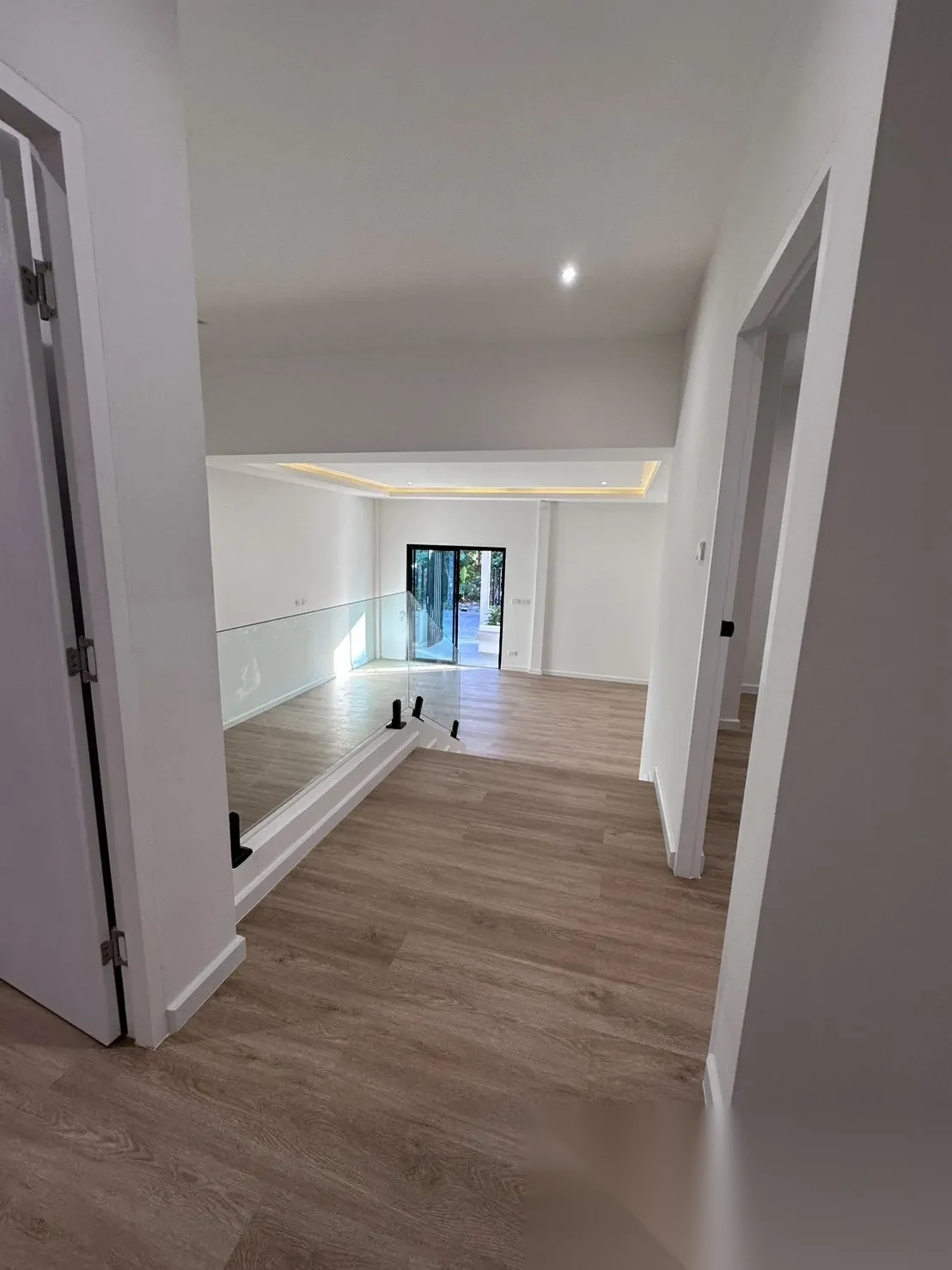 3 Bedroom House for sale at Sri Suchart Grand View 2 complex · Ko Kaeo · Garden View — photo 8